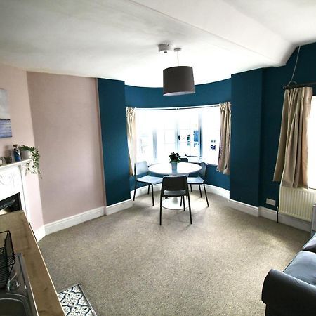 Pier View Studio Apartment Cowes  Oda fotoğraf